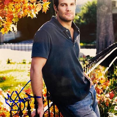 Geoff Stults signed photo