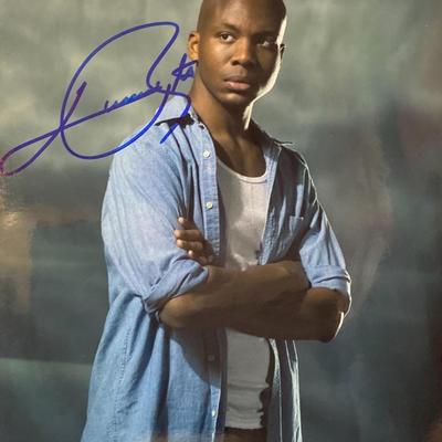 Leonard Roberts signed photo