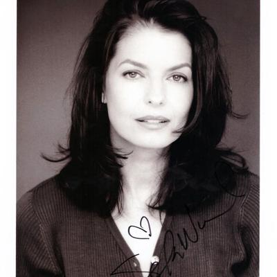 Sela Ward signed photo