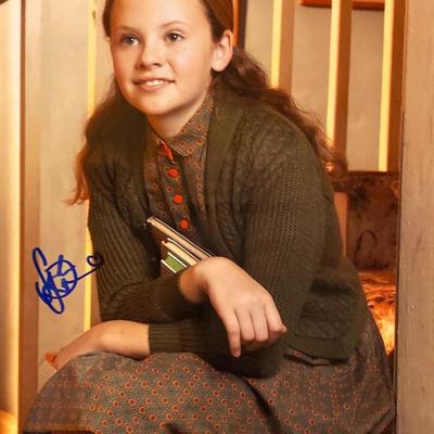 Sarah Ramos
signed photo