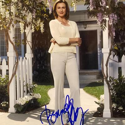 Desperate Housewives Brenda Strong signed photo