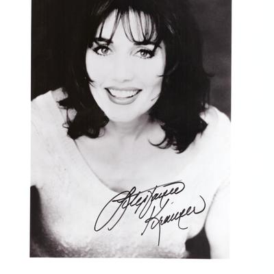 Stephanie Kramer signed photo