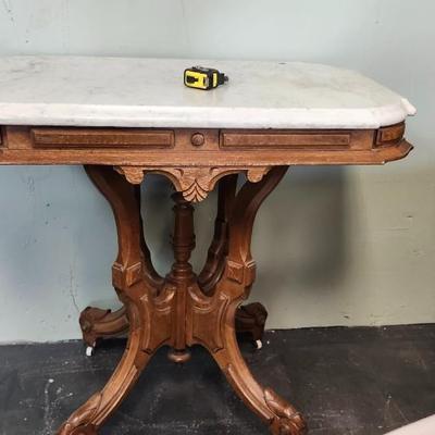 Antique Victorian Carved Walnut Marble Top Parlor Center Accent Side Table