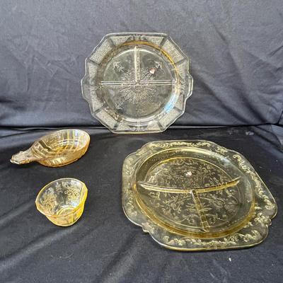 Lot 140 Amber Glass lot