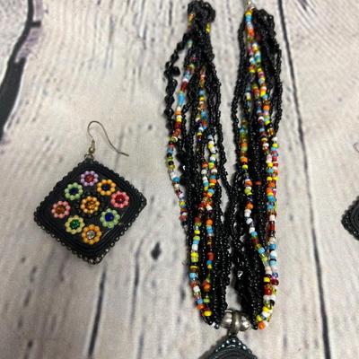 Vintage Artist Made Beaded Necklace