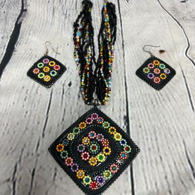 Vintage Artist Made Beaded Necklace