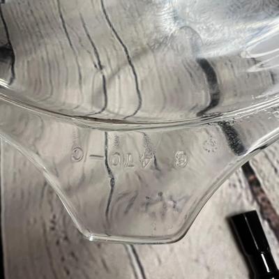 Beautiful Amish print blue Pyrex dishes. Awesome.!