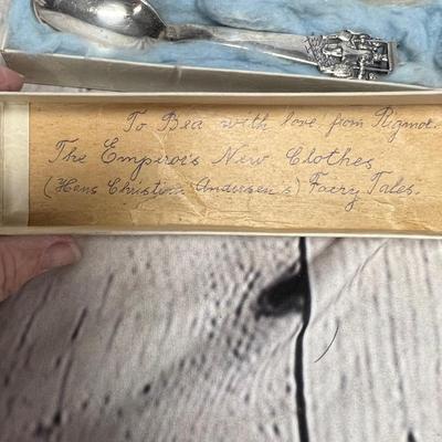 Frithjoof Beatland, The emperor has no clothes, Vintage Spoon