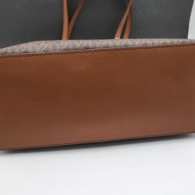NEW Michael Kors Jet Set Brown Signature Travel Tote