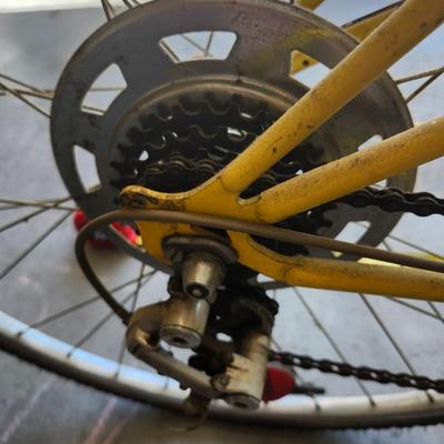 Vintage Schwinn Le Tour Road Bicycle