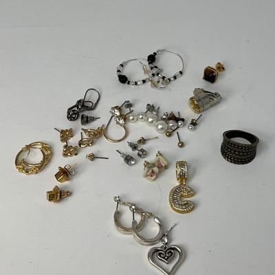 Fashion Necklaces, Pierced Posts, and Brooches