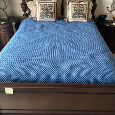 972 Ralph Lauren Blue Quilted King Coverlet
