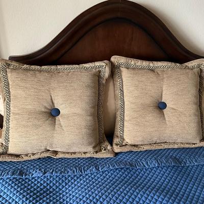 973 Set of 4 Decorative Custom Down Filled Blue Taupe Pillows