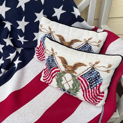 984 New Knit American Flag Throw Blanket with 3 Needlepoint Pillows