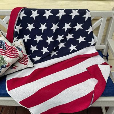 985 New American Flag Knit Throw with Two Needlepoint Pillows