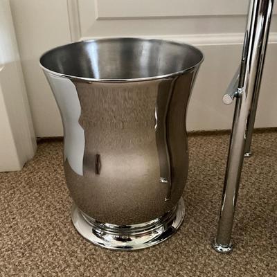 989 Set of Stainless Bathroom Decor