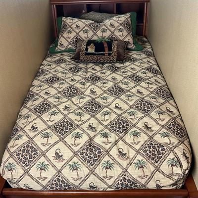 992 Pair of Custom Made Twin Palm Tree And Monkey Print Fitted Comforter