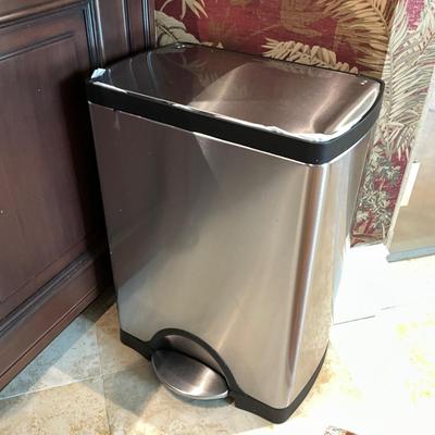 1009 Simple Human Stainless Step Waste Can