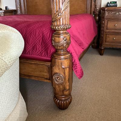 1015 Large Marge Carson Mahogany Canopy KING Bed