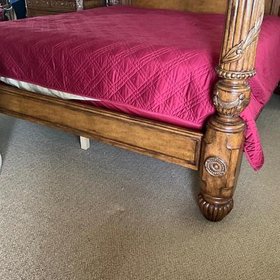 1015 Large Marge Carson Mahogany Canopy KING Bed