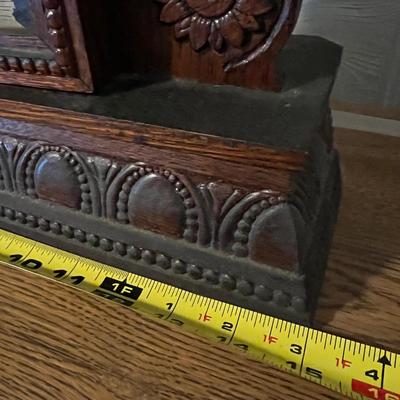 Antique Wm. L. Gilbert Mantle Clock w. Key