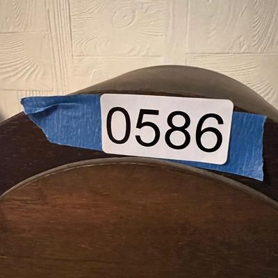 Vintage Sessions Mantle Clock w. Key