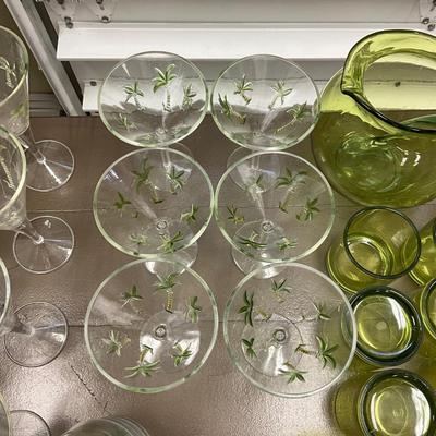 1027 Acrylic Green and Palm Tree Outdoor Drinkware