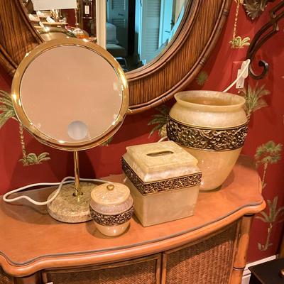 1042 BACI Light up Vanity Mirror and Bathroom Set