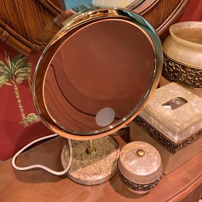 1042 BACI Light up Vanity Mirror and Bathroom Set