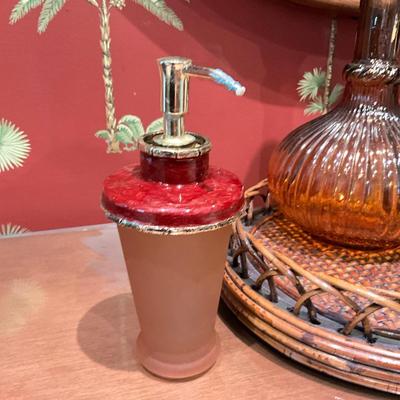 1044 Amber Bottle Bathroom Set