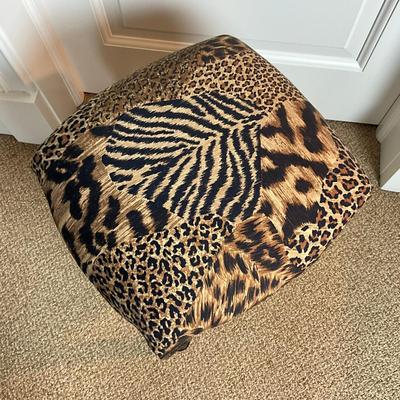 883 Leopard Upholstered Tack Trim Backless Stool