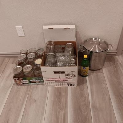 QUART AND PINT CANNING JARS PLUS A STOCK POT