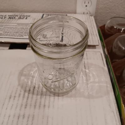 ALL AMERICAN CAST ALUMINUM PRESSIRE CANNER AND PINT JARS