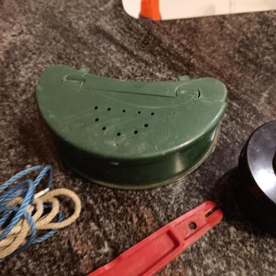 FISKARS FILLET KNIFE AND OTHER FISHING ITEMS