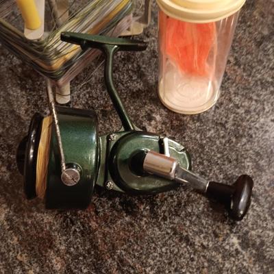 SOUTH BEND 760 REEL AND OTHER FISHING ITEMS