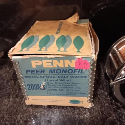 PENN NO 49 SUPER MARINER FISHING REEL
