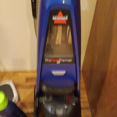 BISSELL CARPET CLEANER, CARPET SHAMPOO AND FLOOR DUSTER