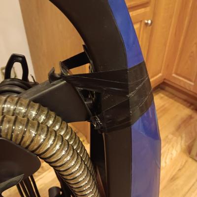 BISSELL CARPET CLEANER, CARPET SHAMPOO AND FLOOR DUSTER