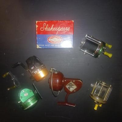 FISHING REELS