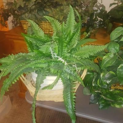 FAUX PLANTS IN CONTAINERS