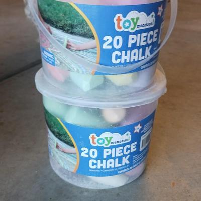 CHILD'S PLASTIC WAGON AND SIDEWALK CHALK