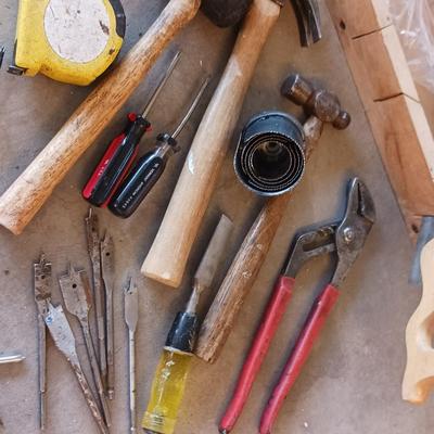 HAND TOOLS