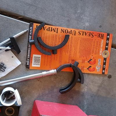 METAL TOOL BOX FULL OF USEFUL THINGS