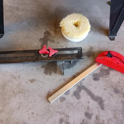 ROUTER, ROUTER TABLE WITH EXTRAS