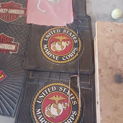 AUTO FLOOR MATS