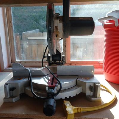 CRAFTSMAN 10" COMPOUND MITER SAW