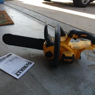 DEWALT 20V CORDLESS CHAINSAW