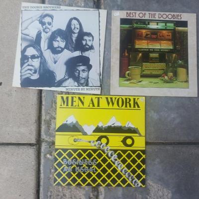 2 DOOBIE BROTHERS AND MEN AT WORK VINYL RECORDS