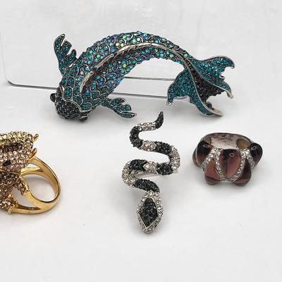 Bling Figurals - Rhinestone/Crystal Brooch, Rings