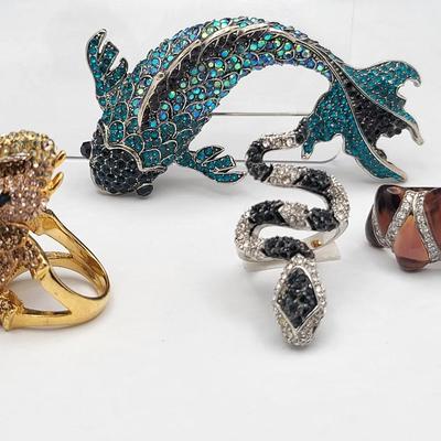 Bling Figurals - Rhinestone/Crystal Brooch, Rings